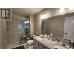 3074 TURNER CRESCENT - 35