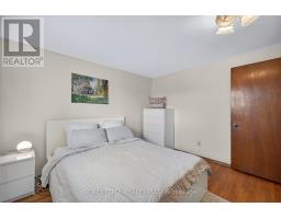 14 NICHOLAS CRESCENT - 20