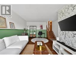 14 NICHOLAS CRESCENT - 8