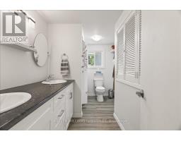 2 JUNIPER PLACE - 18