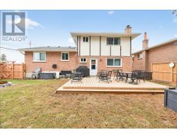 2 JUNIPER PLACE - 32