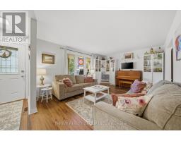 47 FAIRLANE ROAD - 16