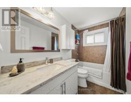 47 FAIRLANE ROAD - 36