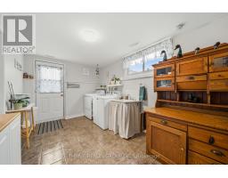 47 FAIRLANE ROAD - 39