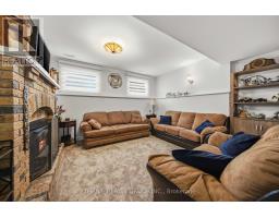 47 FAIRLANE ROAD - 43