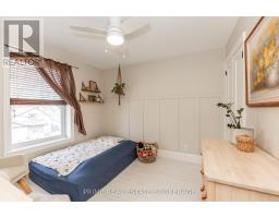 5 HUGHES STREET - 24