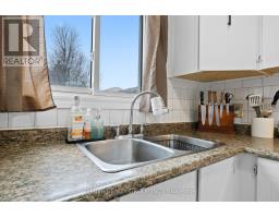 23 - 45 GATEWOOD PLACE - 14