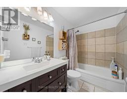 23 - 45 GATEWOOD PLACE - 21