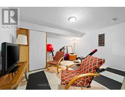 23 - 45 GATEWOOD PLACE - 28