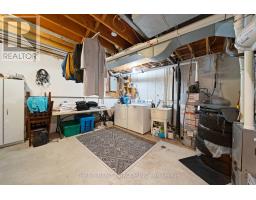 23 - 45 GATEWOOD PLACE - 29