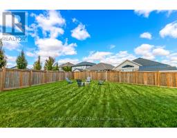 8 REDHAVEN LANE - 32