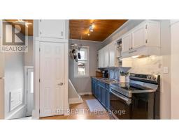 1084 TRAFALGAR STREET - 13