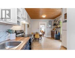 1084 TRAFALGAR STREET - 14