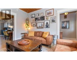 1084 TRAFALGAR STREET - 9