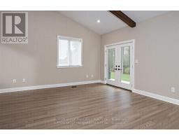 114 BARONS COURT - 13