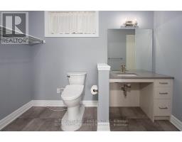 114 BARONS COURT - 17