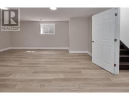 114 BARONS COURT - 23