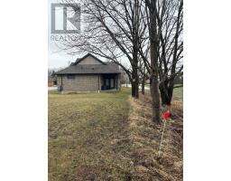 114 BARONS COURT - 34