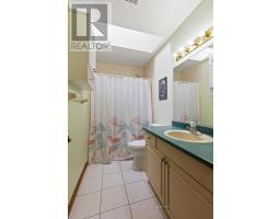 1 - 20 KERNOHAN PARKWAY - 26