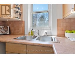 123 THORNTON AVENUE - 17