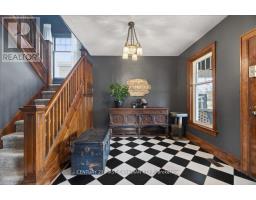 18 COLBORNE STREET - 9