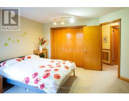 922 COUNTRY CLUB CRESCENT - 39