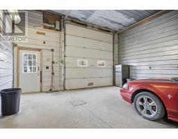 179 MAIN STREET - 35