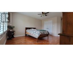 55 - 211 PINE VALLEY DRIVE - 17