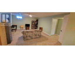 55 - 211 PINE VALLEY DRIVE - 21