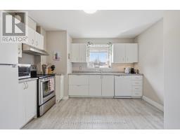 18 CHAPMAN COURT - 5