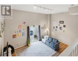 18 CHAPMAN COURT - 7