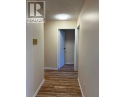 1096 JALNA BOULEVARD - 14