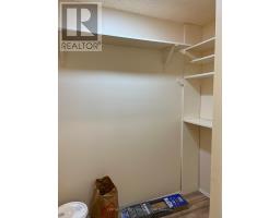 1096 JALNA BOULEVARD - 28