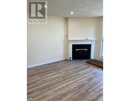 1096 JALNA BOULEVARD - 6