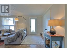 5333 BROADVIEW AVENUE - 11