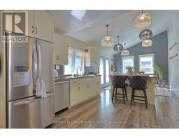 5333 BROADVIEW AVENUE - 18