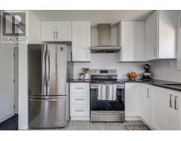 24 CENTENNIAL AVENUE - 32