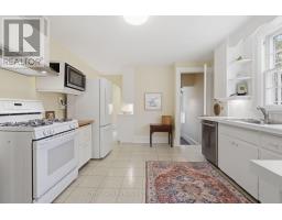 119 BASE LINE ROAD E - 22