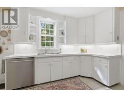 119 BASE LINE ROAD E - 25