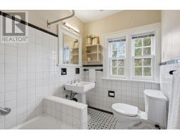 119 BASE LINE ROAD E - 36