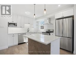 937 FONTAINE ROAD - 16