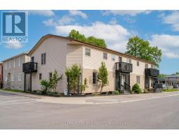 15 VICTORIA LANE - 44