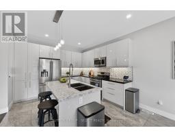 211 UNION AVENUE - 11