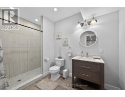 211 UNION AVENUE - 31