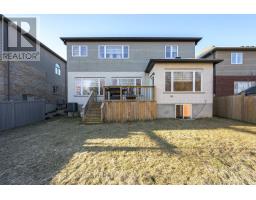 211 UNION AVENUE - 32