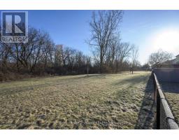 211 UNION AVENUE - 35