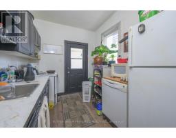 51 STANLEY STREET - 17