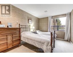 214 - 300 EVERGLADE CRESCENT - 11