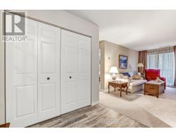 214 - 300 EVERGLADE CRESCENT - 18