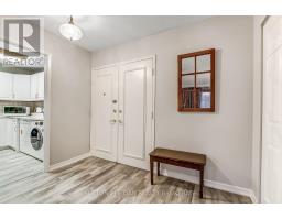 214 - 300 EVERGLADE CRESCENT - 19